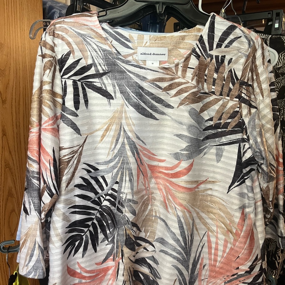 Alfred Dunner Leaf Print Top